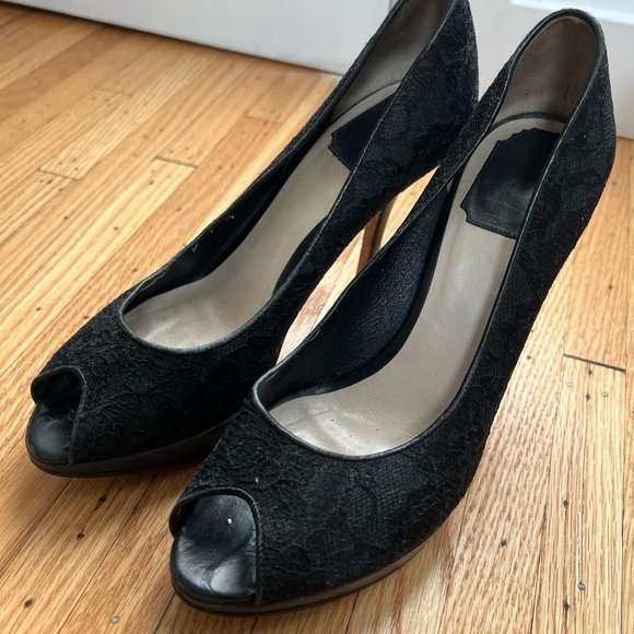 Dior black lace peep toe heels in size 38.5 - Picture 4 of 9